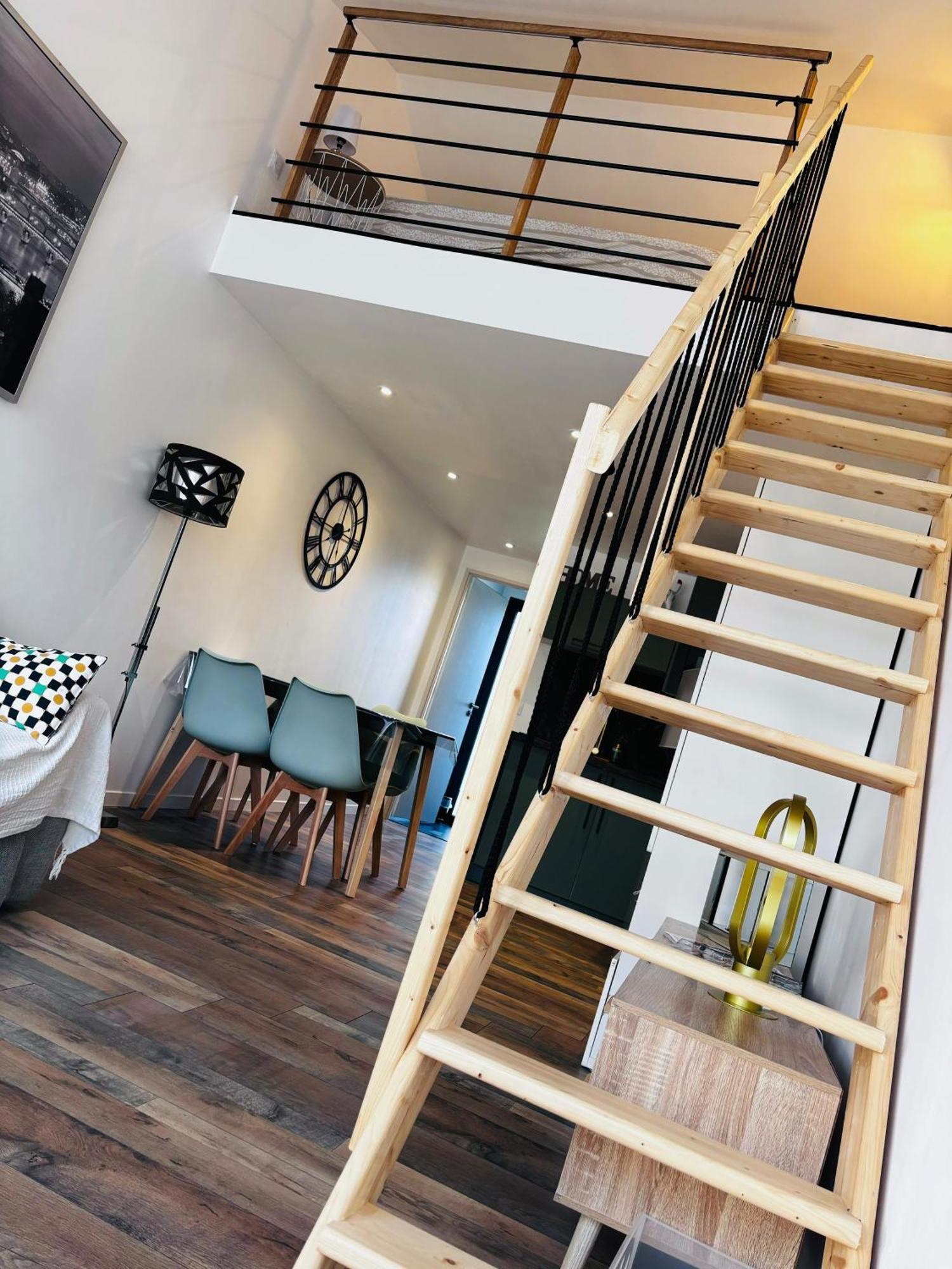 Logement Du Sud Avec Jacuzzi Sommières Εξωτερικό φωτογραφία